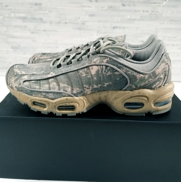 New NIKE Air Max Tailwind IV SP Digi Camo Sneakers - Picture 7 of 8